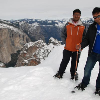 Yosemite Snowshoe Trek
