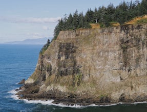 Cape Meares Lighthouse 