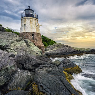 Explore the Castle Hill Lighthouse