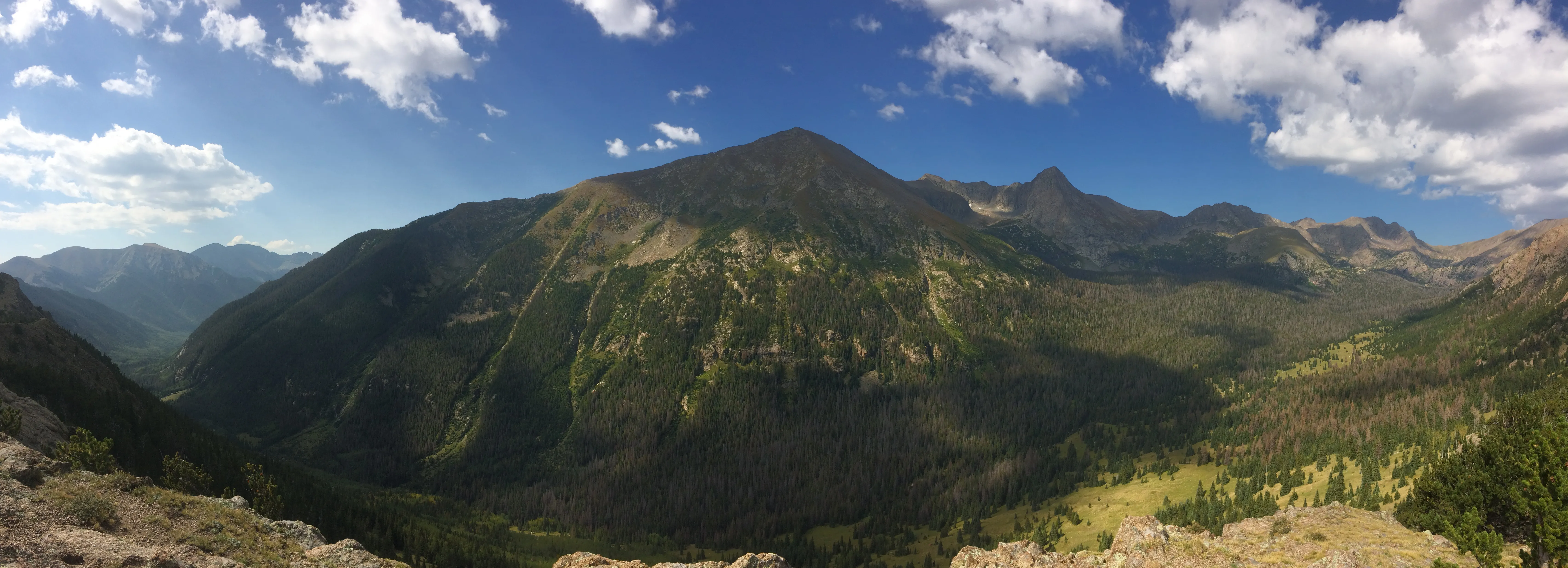 Backpack to Sand Creek Lakes