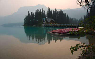 Canoe Emerald Lake