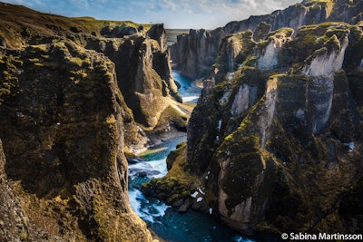 Explore Fjaðrárgljúfur Canyon, Fjaðrárgljúfur