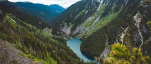 Hike to Porcupine Peak 