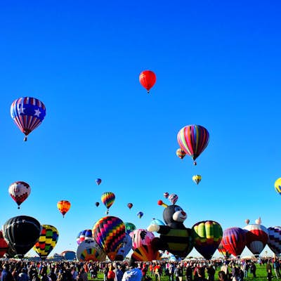 Photograph the Albuquerque International Balloon Fiesta