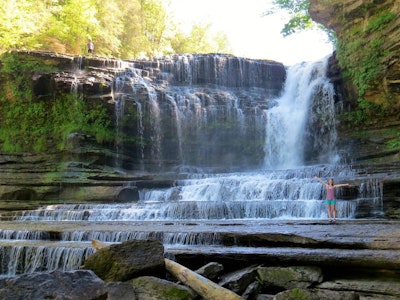 Hike to Cummins Falls, Cummins Falls Trailhead