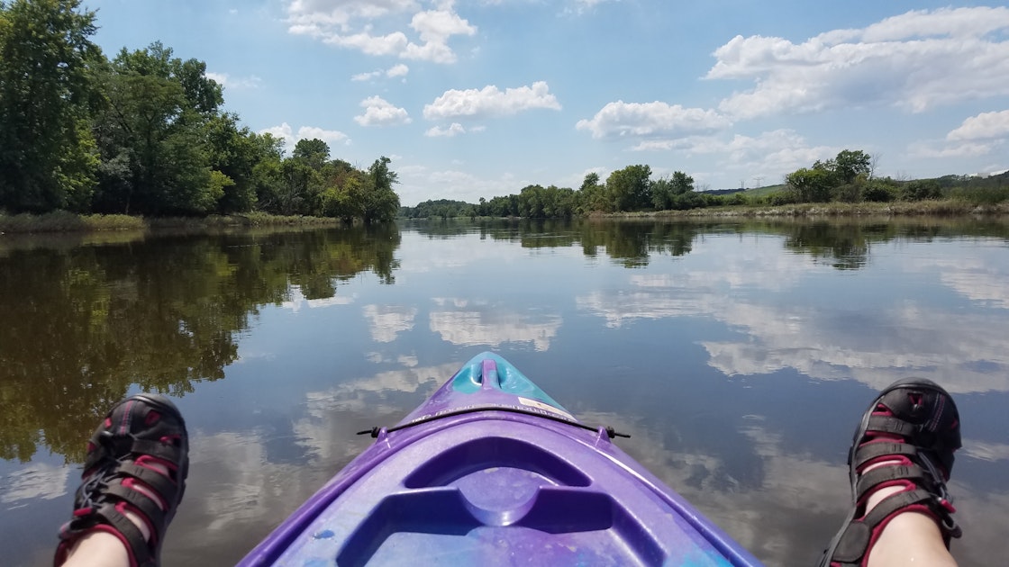 Kayak the Des Plaines River, Lemont, Illinois
