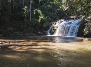 Hike Mae Sa Waterfall