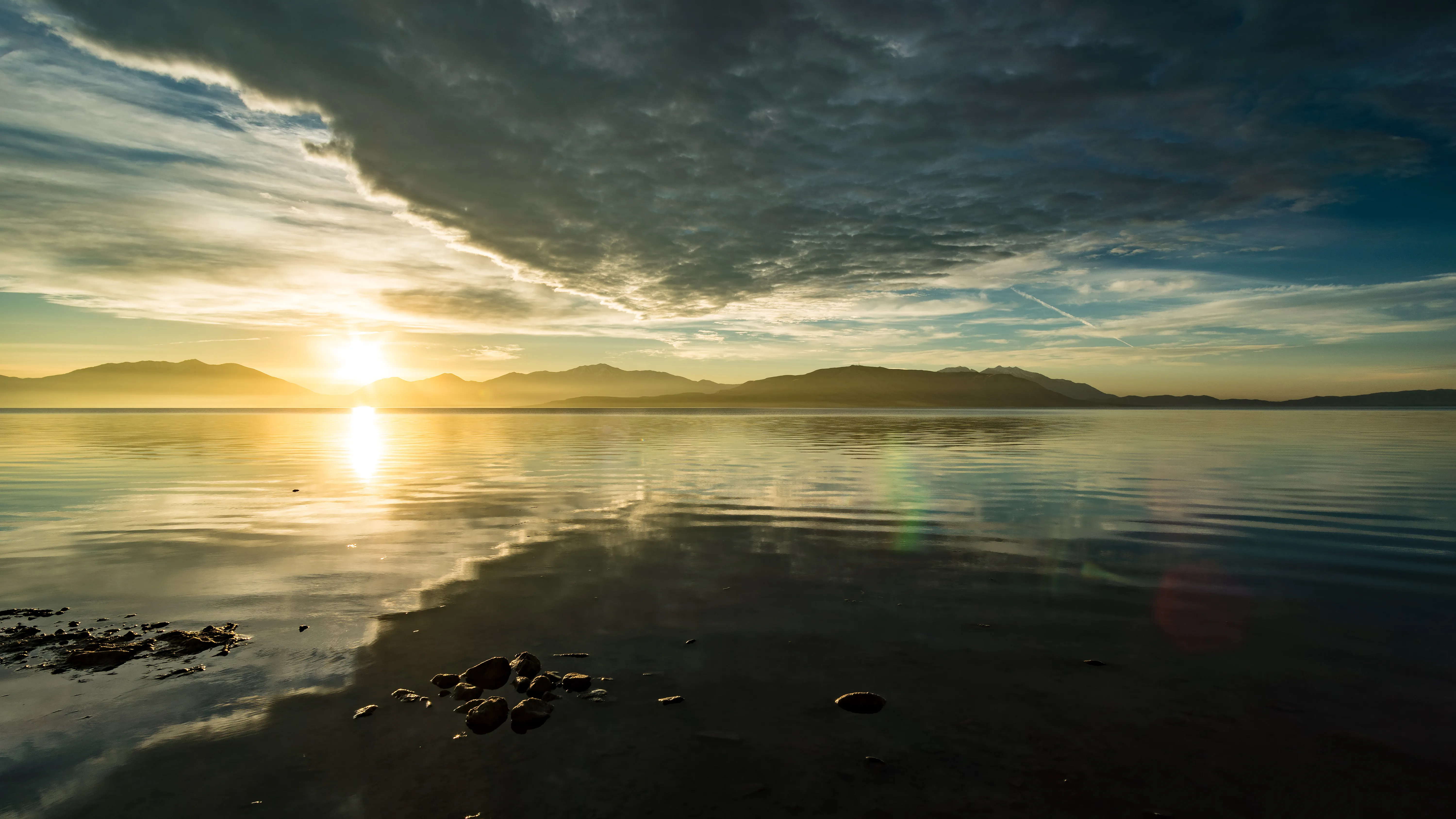 Photograph the Sunrise at Utah Lake