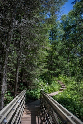 Hike the Meyer's Beach Sea Cave Trail, Meyers Beach Parking Area