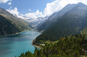 Hike to Olpererhütte in the Austrian Alps