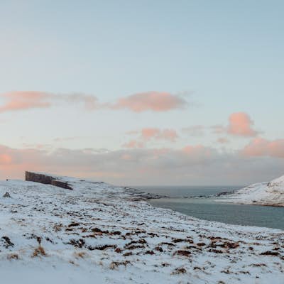 Hike to the Trøllkonufingur in the Faroe Islands