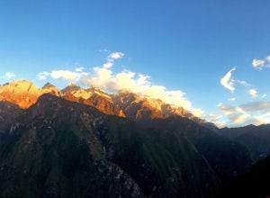 Tiger Leaping Gorge: Traversing the Heart of Yunnan