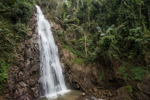 Hike to Khun Korn Waterfall