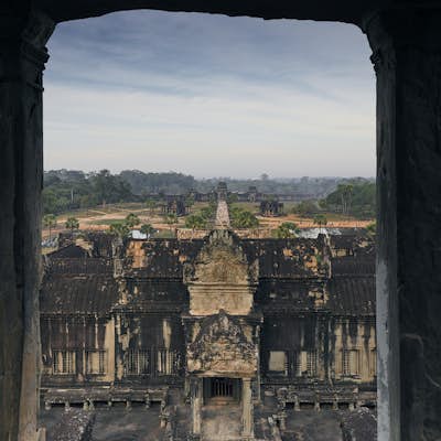 Climb the Bakan of Angkor Wat