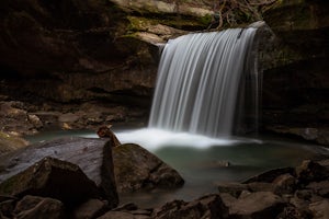 Hike to Dog Slaughter Falls