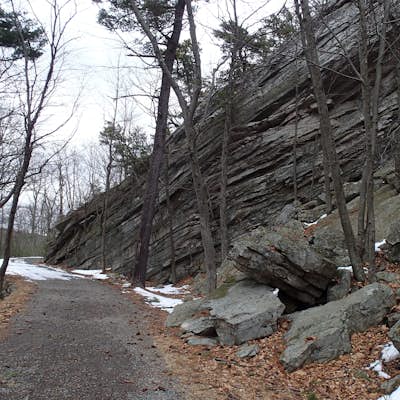 Hike the Overcliff - Undercliff Road Loop
