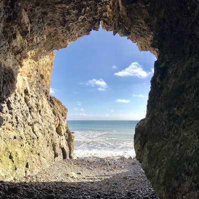 Hike to Terranea Beach Sea Caves