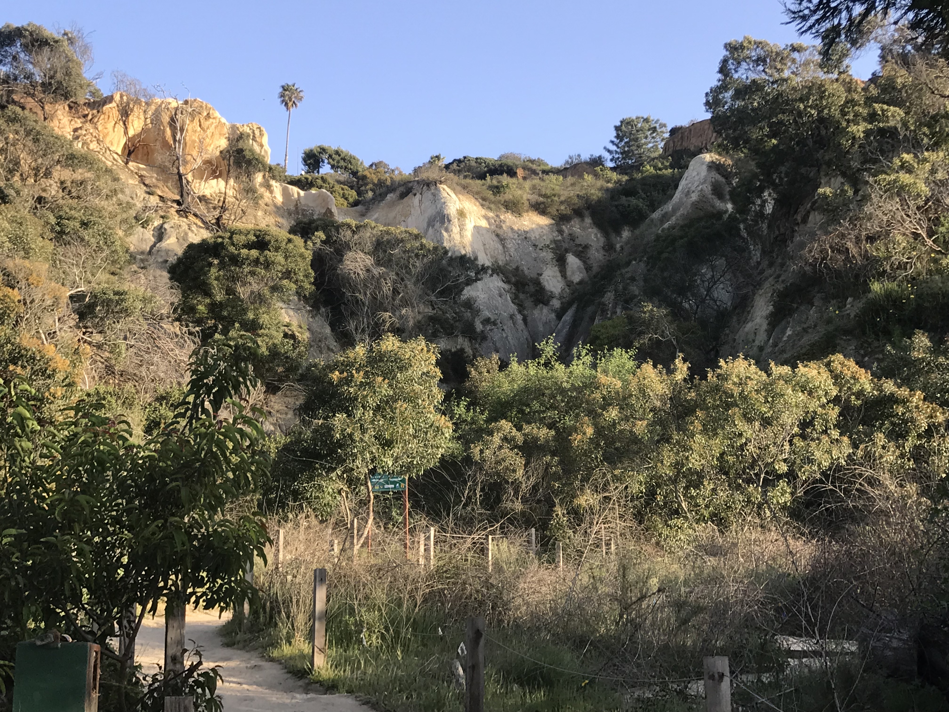 Annie’s Canyon via N Rios