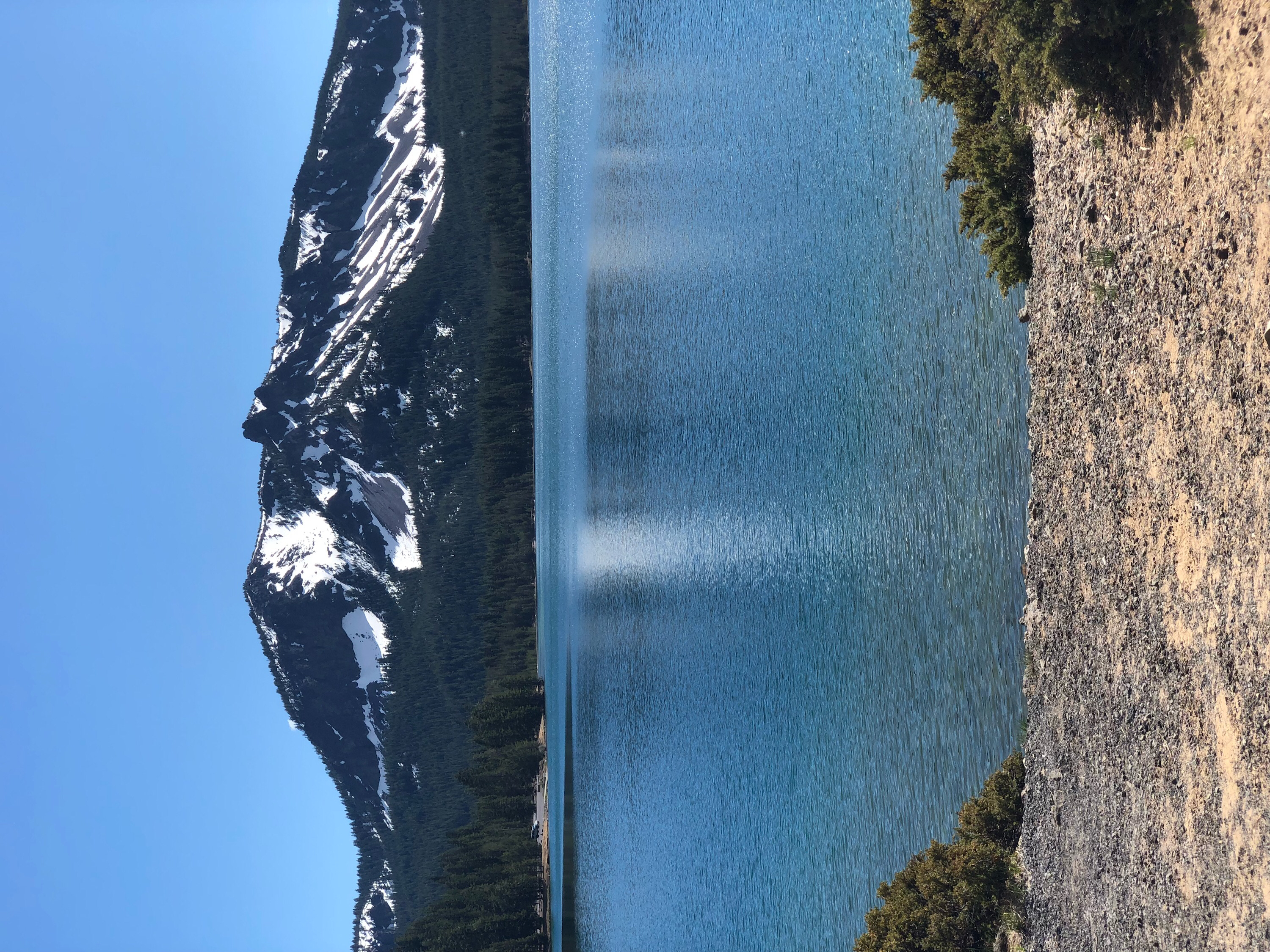 Hike to Paulina Lake Hot Springs