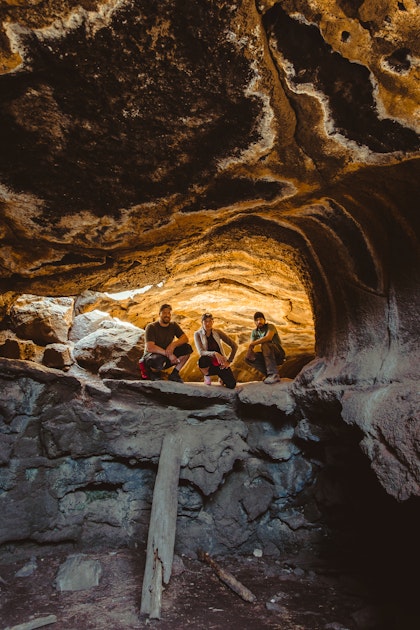 Explore the Mammoth Cave Lava Tubes, Duck Creek Ridge Road