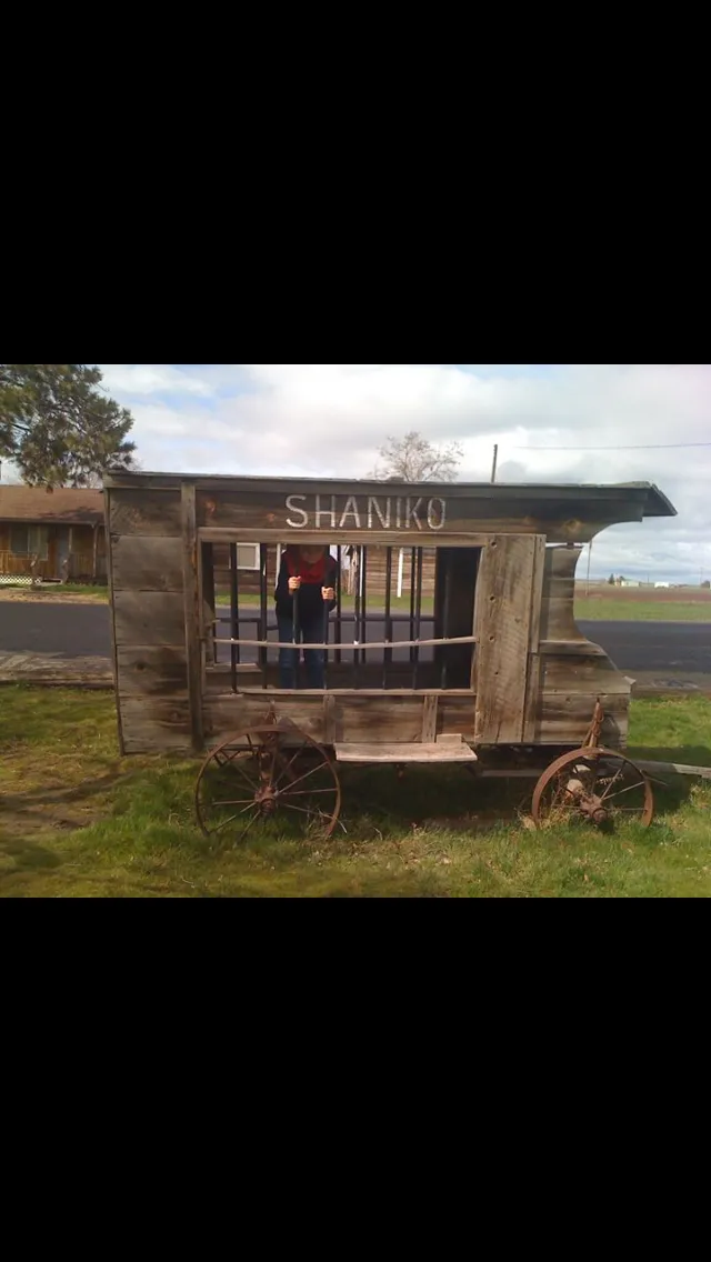 Explore Shaniko's Ghost Town