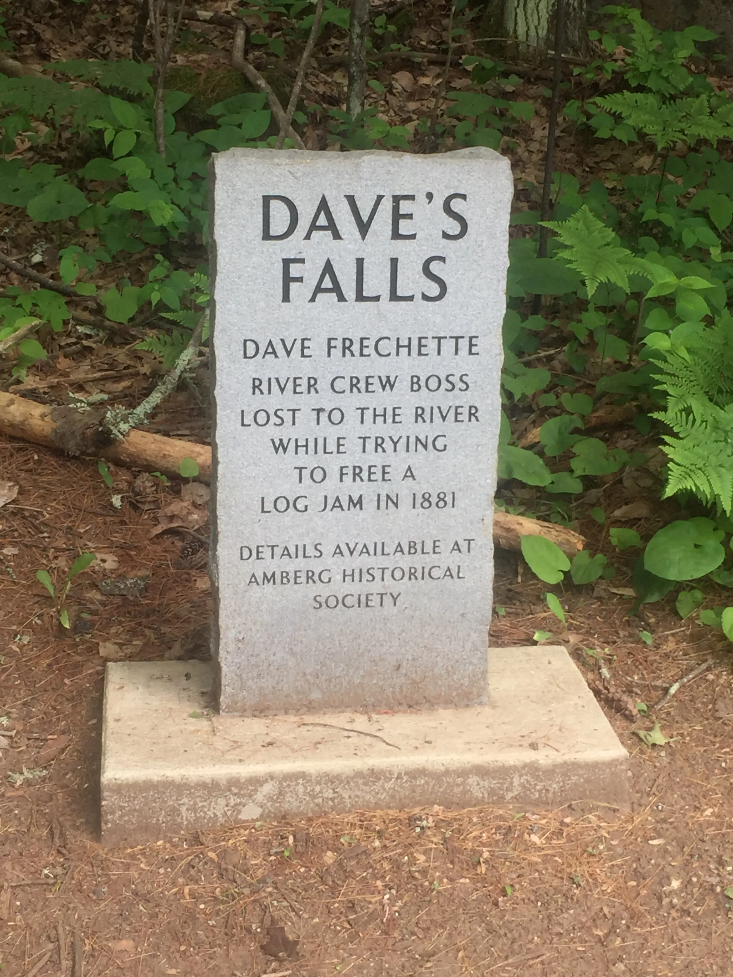 Explore Dave's Falls