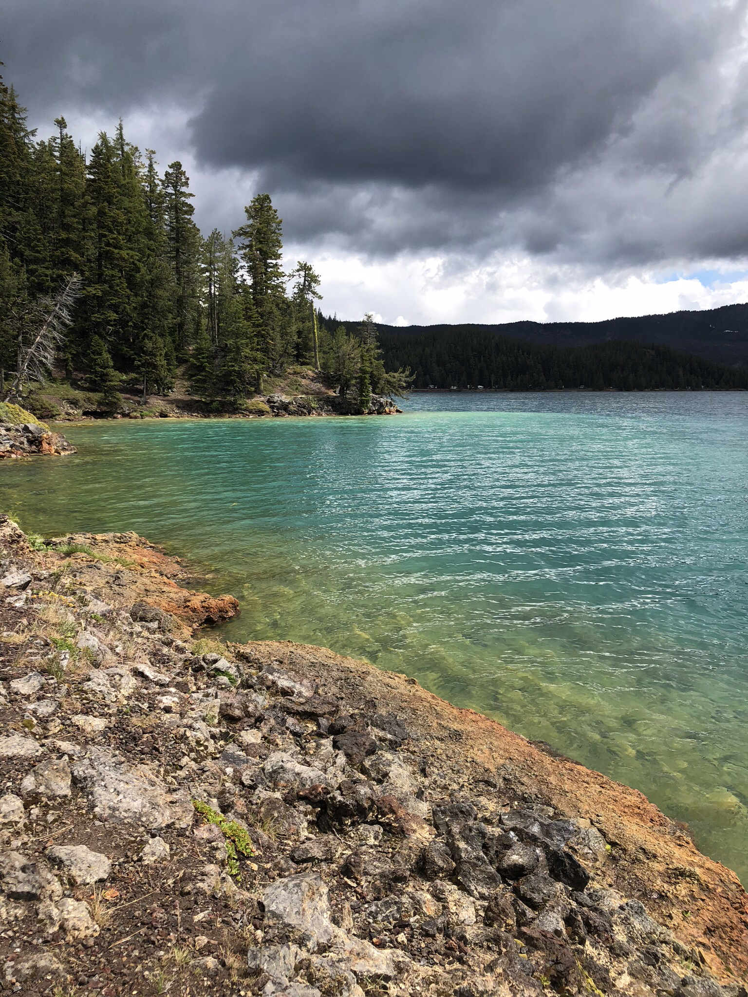 Hike to Paulina Lake Hot Springs