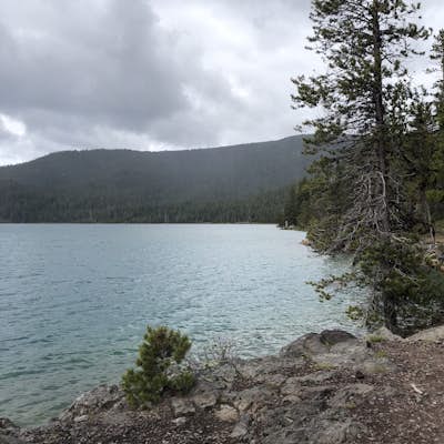Hike to Paulina Lake Hot Springs