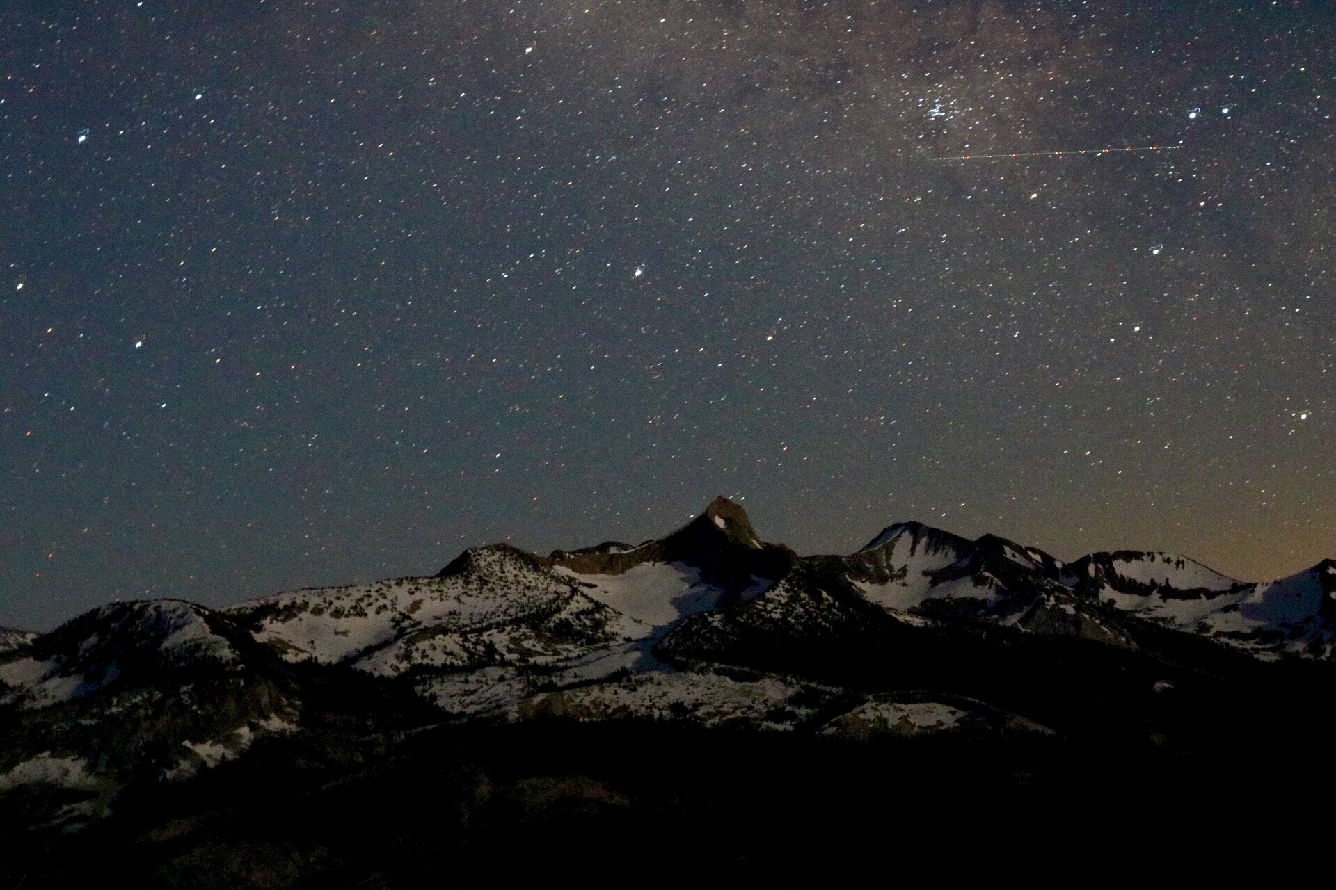 Sunrise Lakes to Clouds Rest