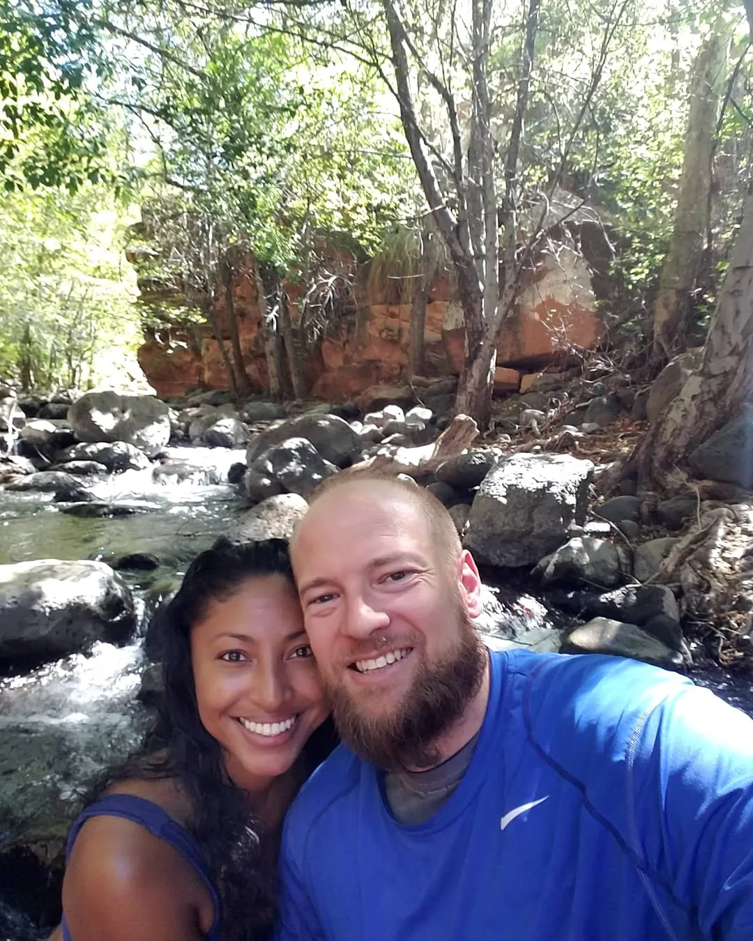 Hike to the Crack at Wet Beaver Creek