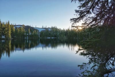 Matthieu Lakes via Lava Camp Lake Trail