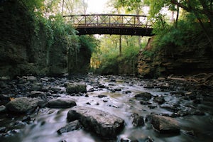 Hike through the Menomonee River at Lime Kiln Park