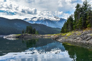 7 Photos That Will Inspire You to Kayak This Beautiful Lake in the North Cascade Mountains