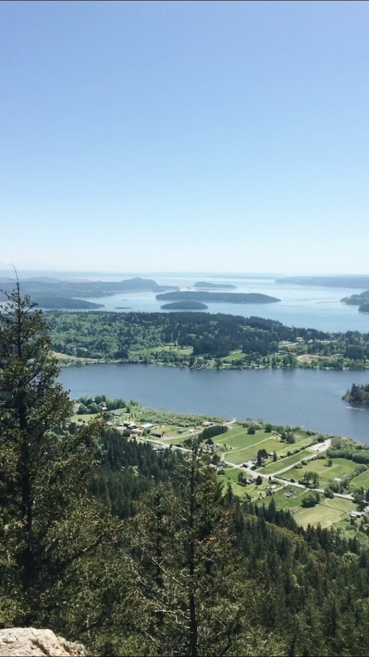Hike to the Summit of Mt. Erie