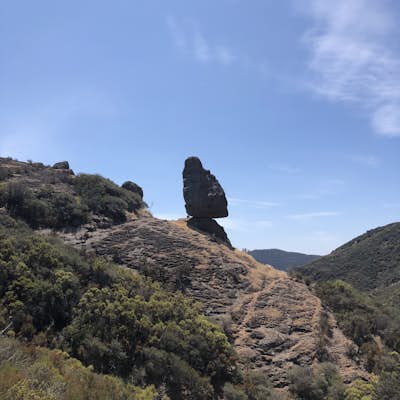 Balanced Rock via Sandstone Trailhead