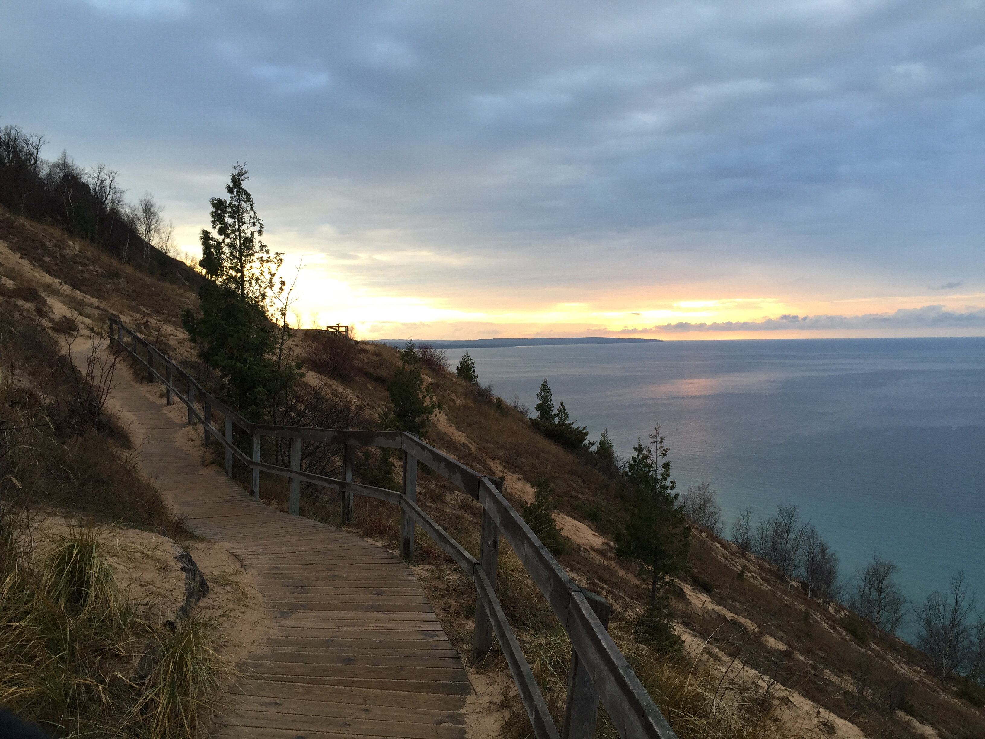 Hike Empire Bluff Trail