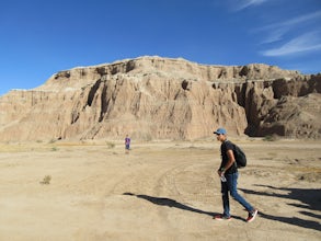 Explore the Canyons and Caves of Red Knolls Amphitheater 