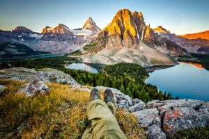 12 Stunning Hikes in the Canadian Rockies