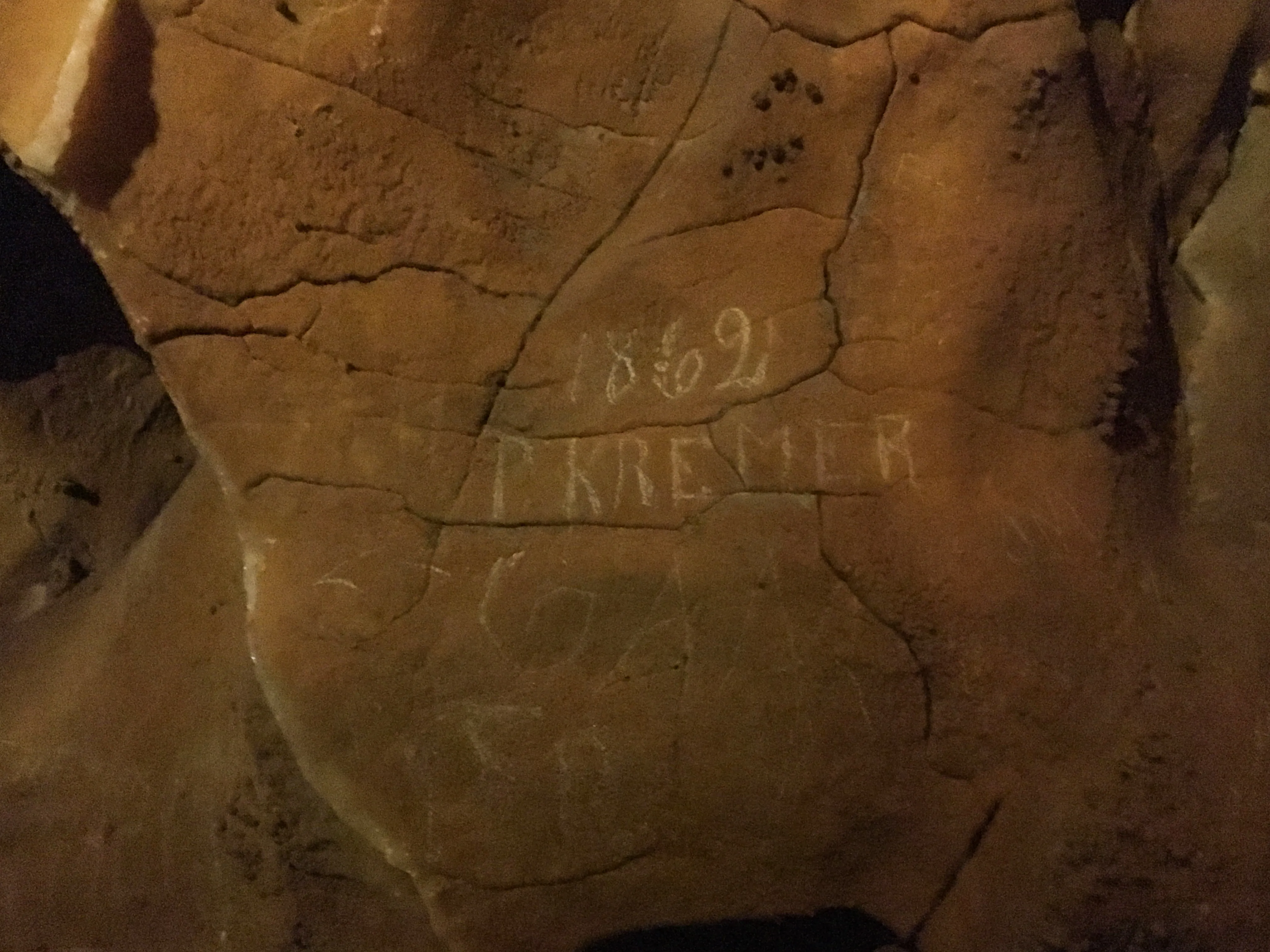 Tour the Diamond Caverns