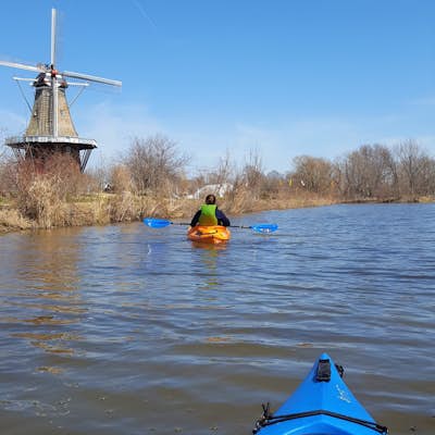 Kayaking Windmill Island