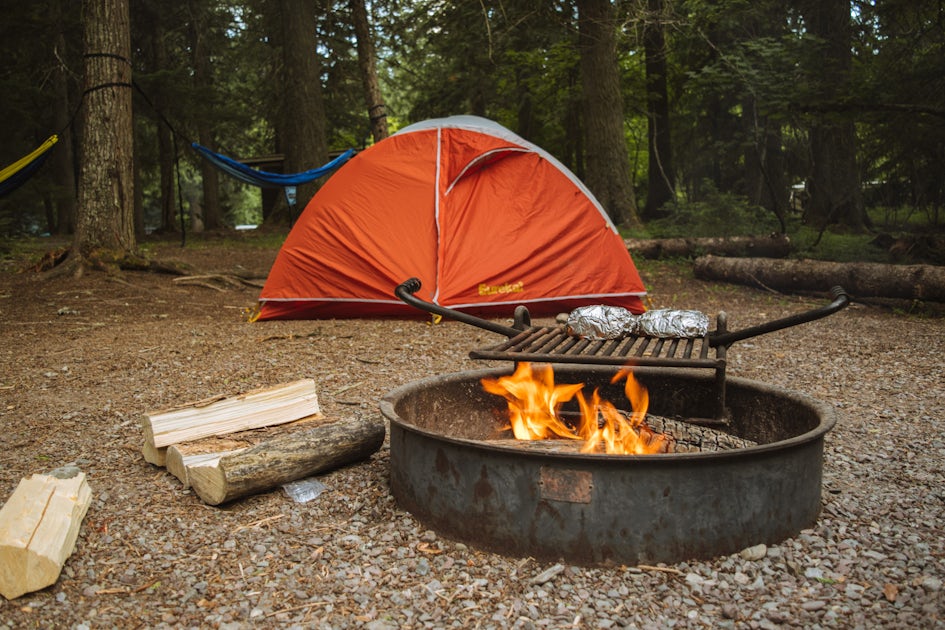 10 Camping Essentials & Must Haves List - Eureka!