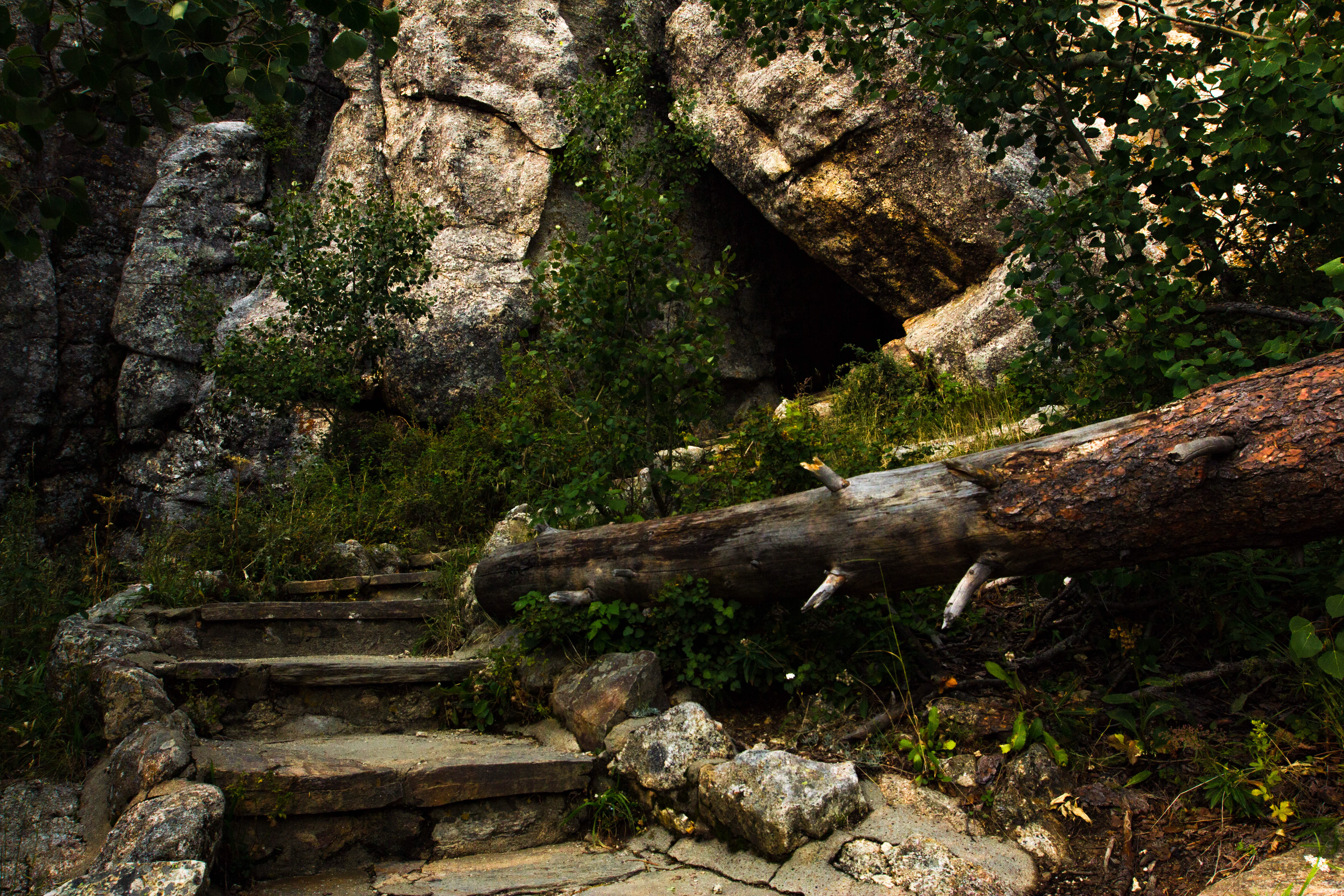 Hiking to Harney Peak 