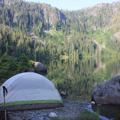 Backpack to Circlet Lake Campground
