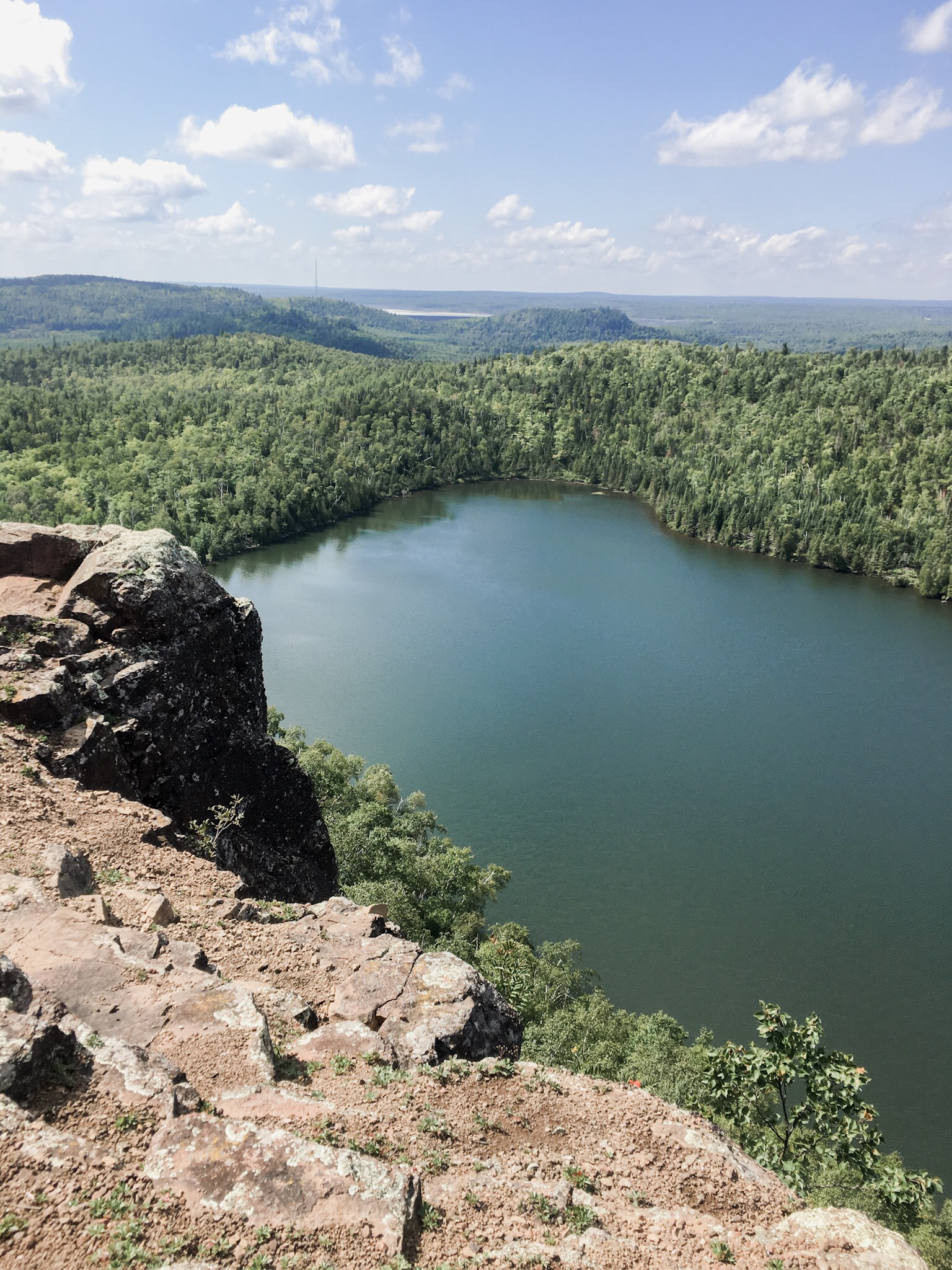 Hike to the Bear Lake Overlook