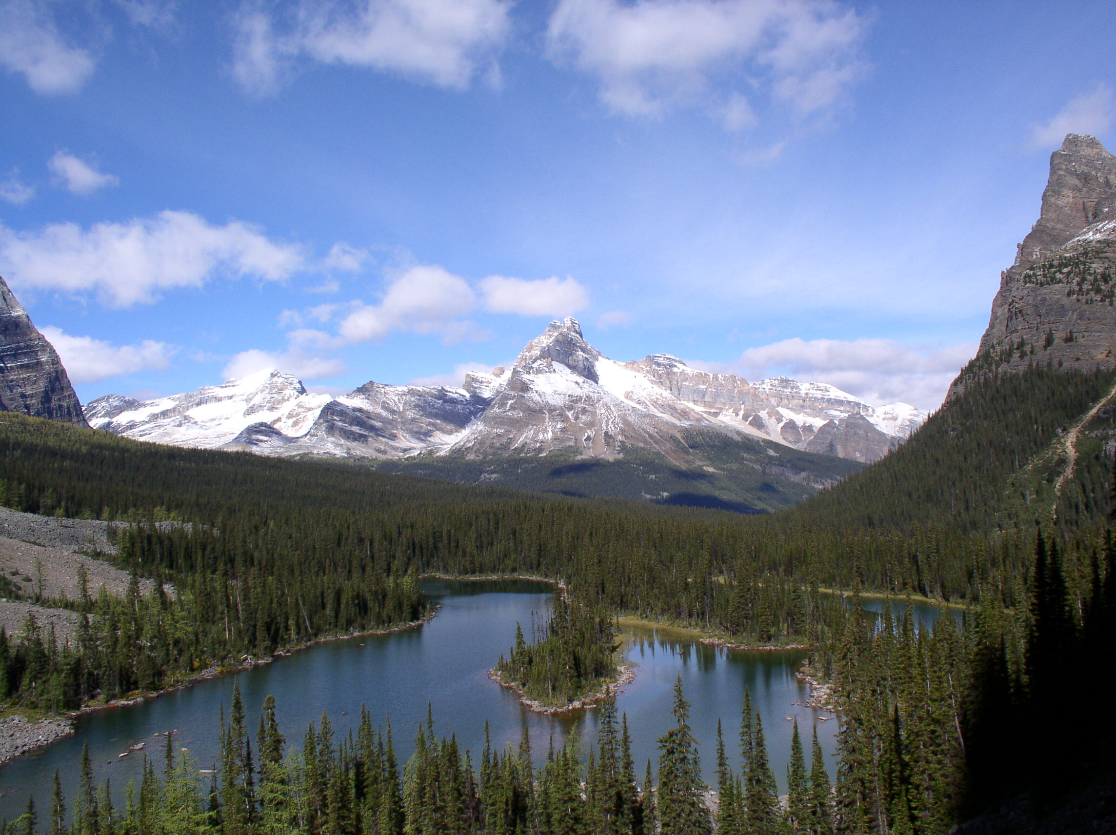 Hike to the Opabin Prospect
