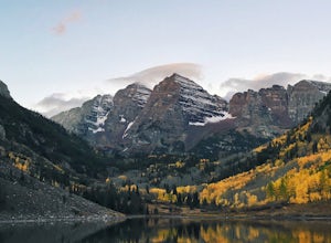 3 Adventures in Aspen with Beautiful Autumn Leaves