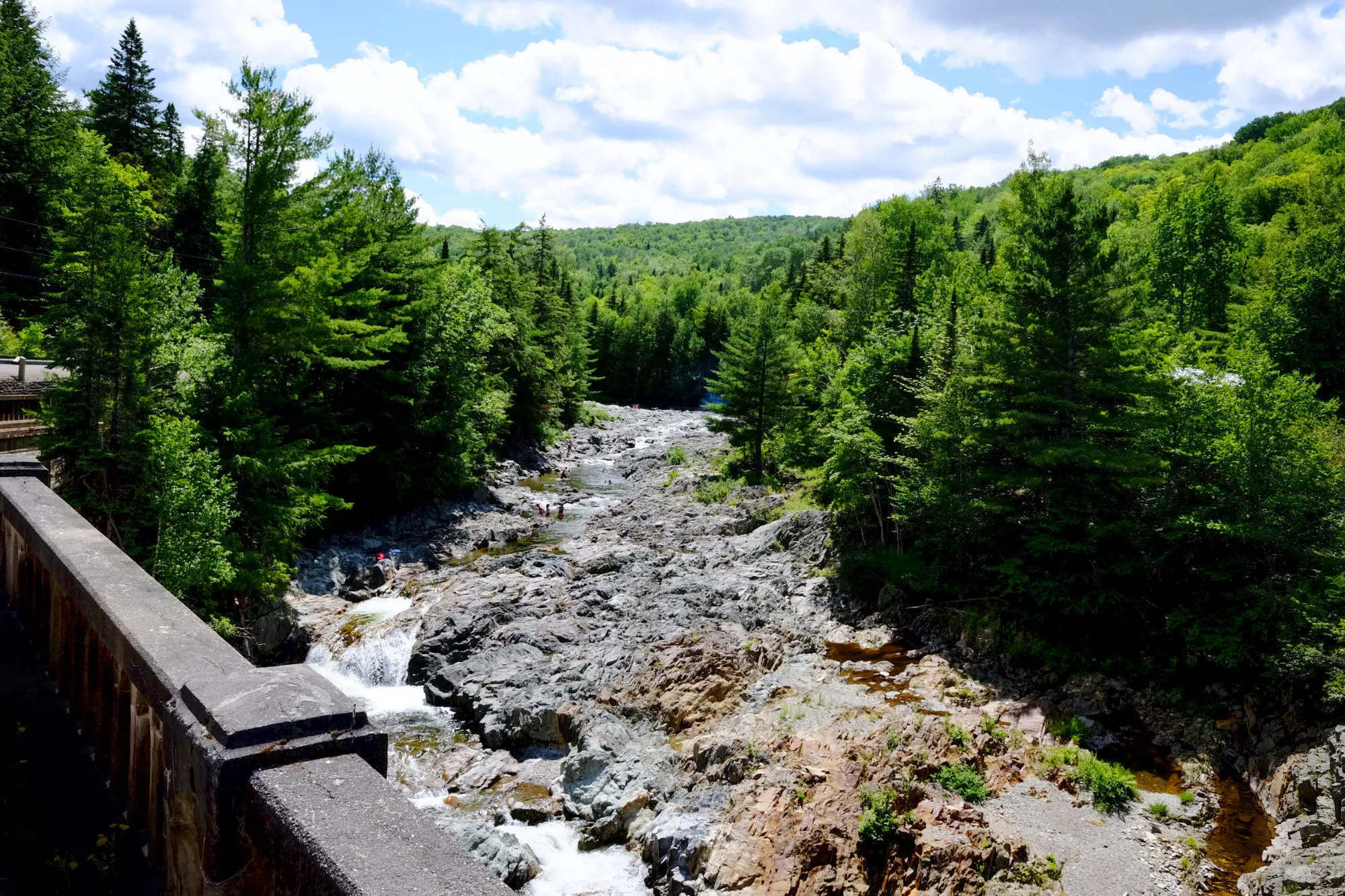 Water-Hike to Gordon Falls