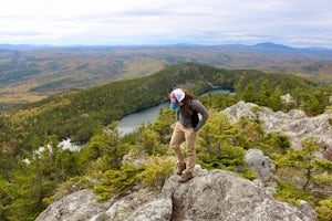 Hike Borestone Mountain