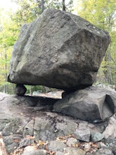 Hike Pyramid Mountain to Tripod Rock