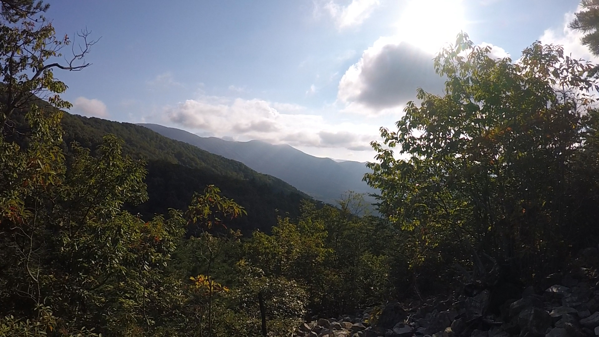 Hike Devil's Marbleyard 
